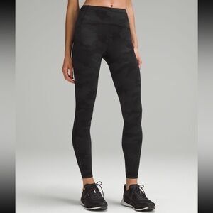 NWT Lululemon | Swift Speed HR Tight 28”